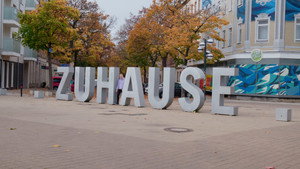 (K)Einheit – Wie die Gen Z über den Osten denkt