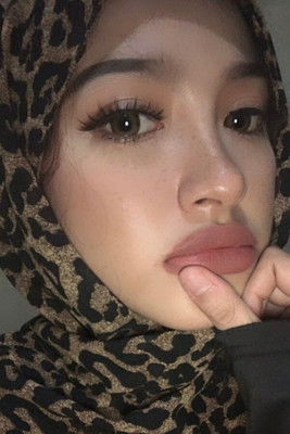 Najwa Aprillia Khairani thumbnail