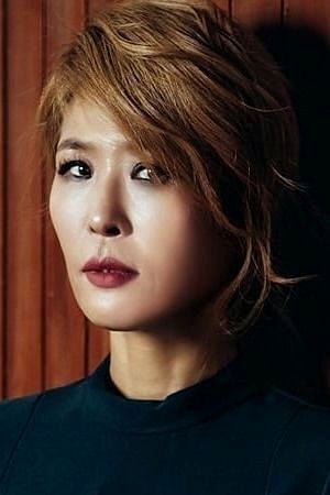 Hwang Seok-jeong photo