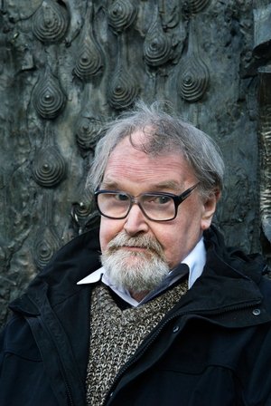 Alasdair Gray - profile