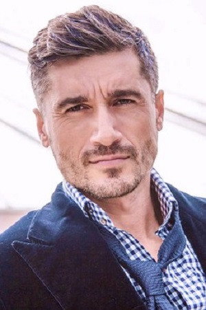 Jay Roberts portrait