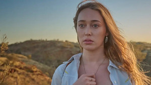 The Lost Flowers of Alice Hart Season 1 Episode 4