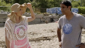 The Act of Monkey Barring