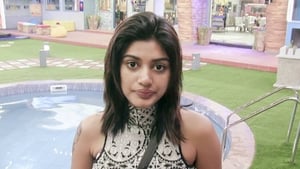 Bigg Boss Day 40: Oviya Wants To Leave