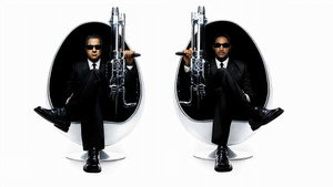Men in Black 2 (2002) Hindi Dubbed