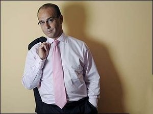 Image Theo Paphitis' Story