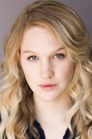 Hope Lauren portrait