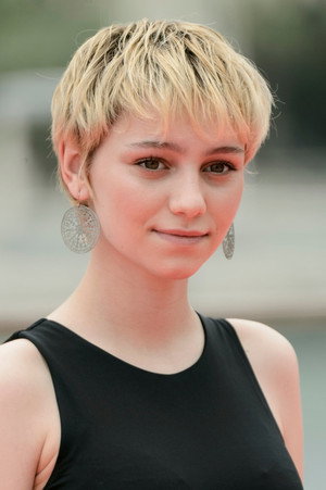 María Romanillos portrait