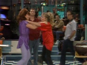 Married… with Children: 2×9