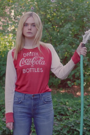 Elle Fanning Relives Her Dreams (2015) pelicula completa subtitulada en español gratis