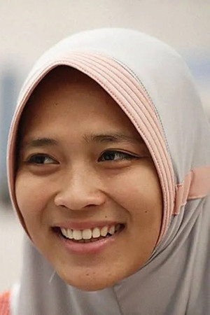 Aries Susanti Rahayu portrait