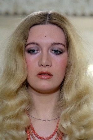 Yvonne Harlow portrait