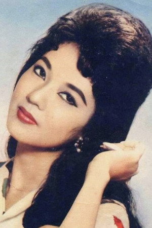 Thanh Nga portrait