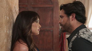 Doménica Montero: 1×8