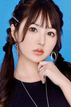 Amami Tsubasa portrait