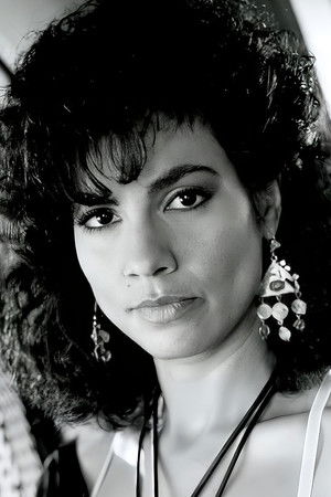 Rachel Ticotin photo