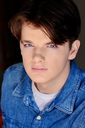 Evan Hannemann portrait