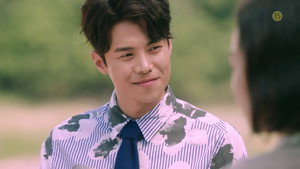 박은석