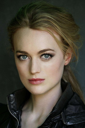 Hannah Cliff portrait