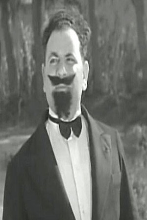 Hassan Saleh portrait