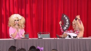 UNHhhh Live at RuPaul's DragCon 2017