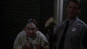 American Horror Story 2×2