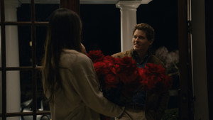 Your Friends & Neighbors 2 episodio 2