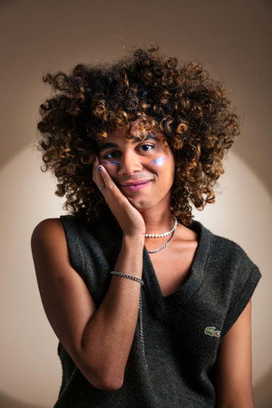 Maxx Oliveira portrait