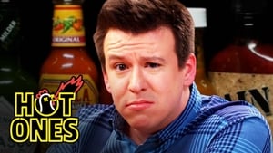 Image Philip DeFranco Sets a YouTube Record While Eating Spicy Wings