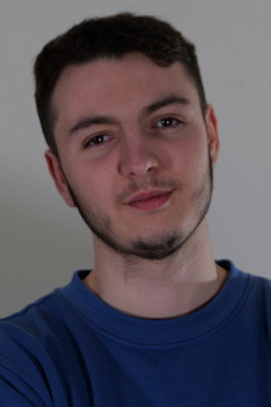 Yanis Prone portrait