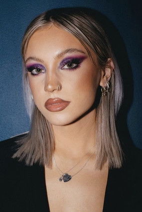 Riley Hubatka's photo