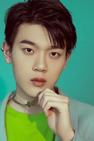 Yu Jiachuan portrait