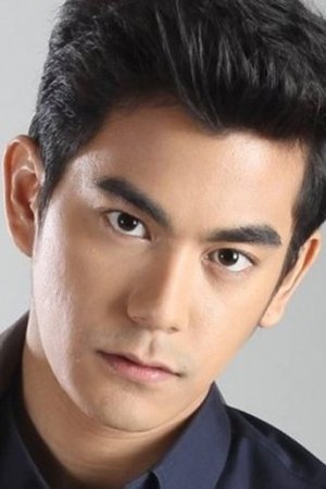 Sean Jindachot is