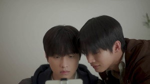 Fan Service: 1×4
