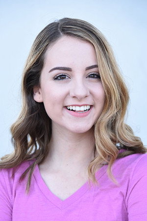 Gabrielle Valladares portrait