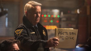 American Hostage: Season 1 Episode 2