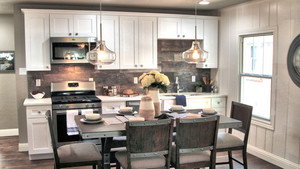 Texas-style Cape Cod Cottage - Episode 8