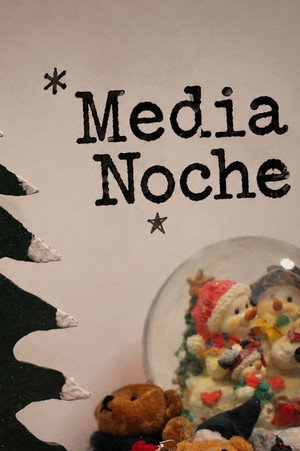 Media Noche