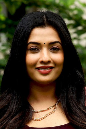 Sonal Monteiro portrait