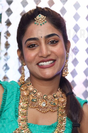 Nayani Pavani portrait