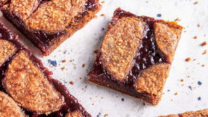 Thumbnail Episode 14: New Christmas Cookies