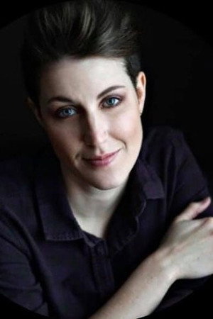 Brooke Guzar - Photo