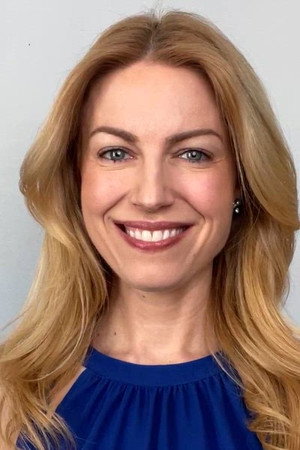 Sarah Pribis portrait