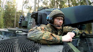 Tank drivers off-road