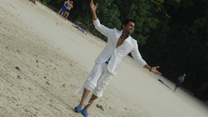 7aum Arivu (2011) Hindi Dubbed