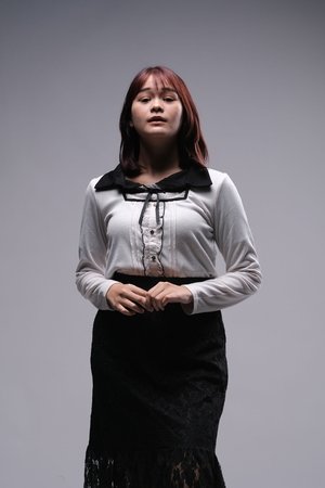 Devina Laura thumbnail