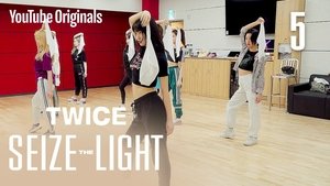 TWICE: Seize the Light Breathless but Unstoppable