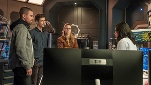 The Flash: Season 5 Episode 9 – Elseworlds (I)