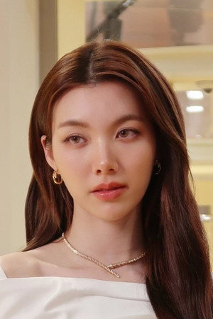 Kornnaphat Sethratanapong portrait