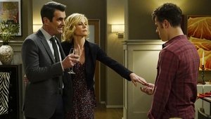 Modern Family Season 8 Episode 22